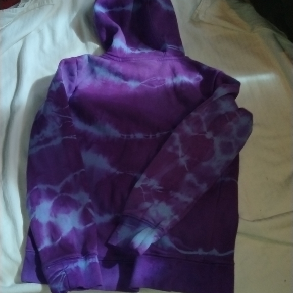 Sold - Picture 3 of 3